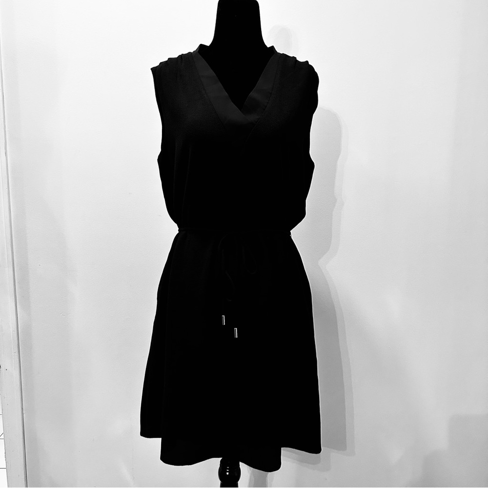 Women’s RW & Co. Sleeveless Dress with Pockets and Adjustable Straps in Black, M
